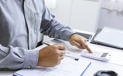 注冊(cè)個(gè)獨(dú)公司：流程、費(fèi)用及注意事項(xiàng)